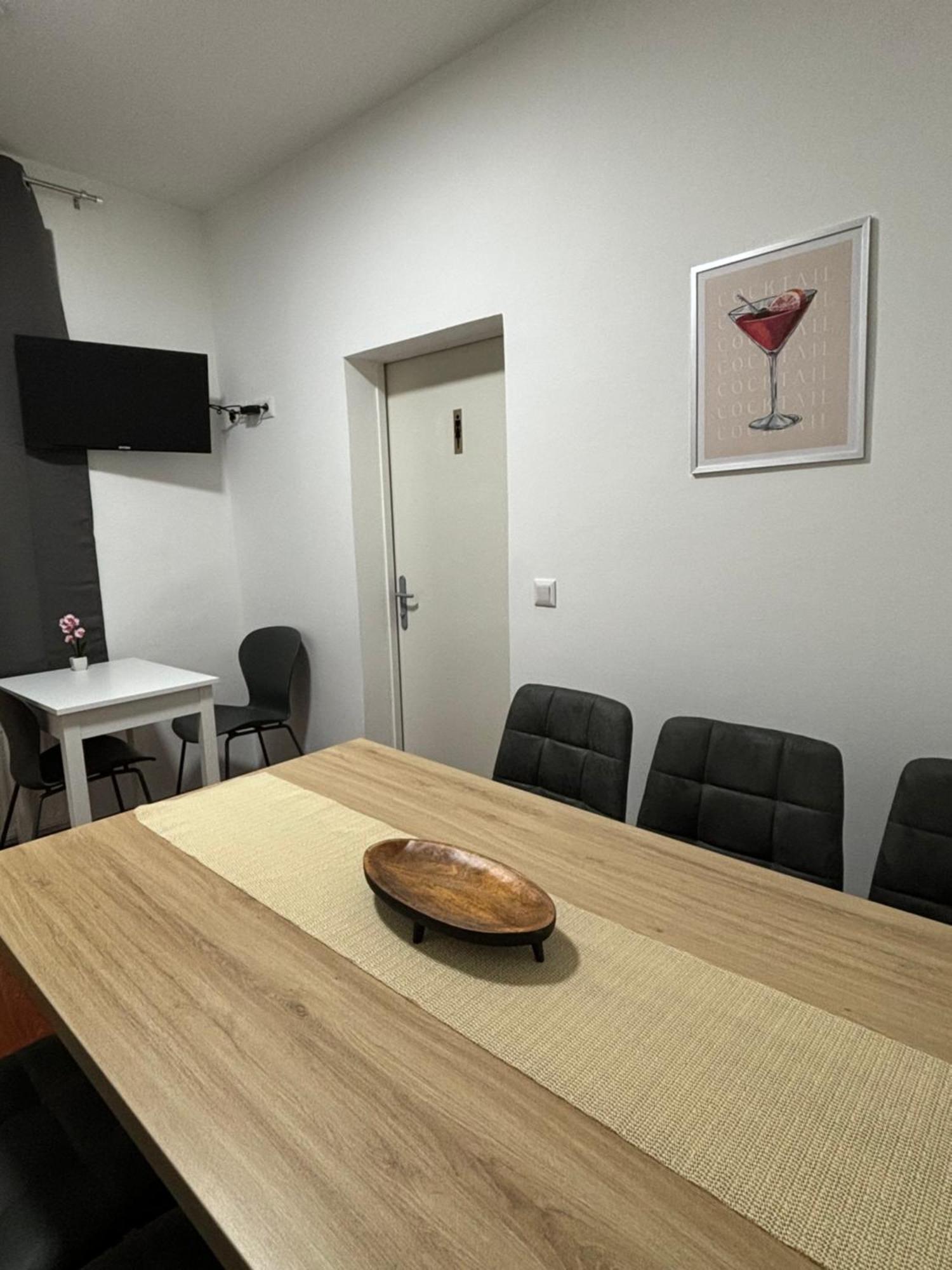 Anda City Rooms Wenen Buitenkant foto