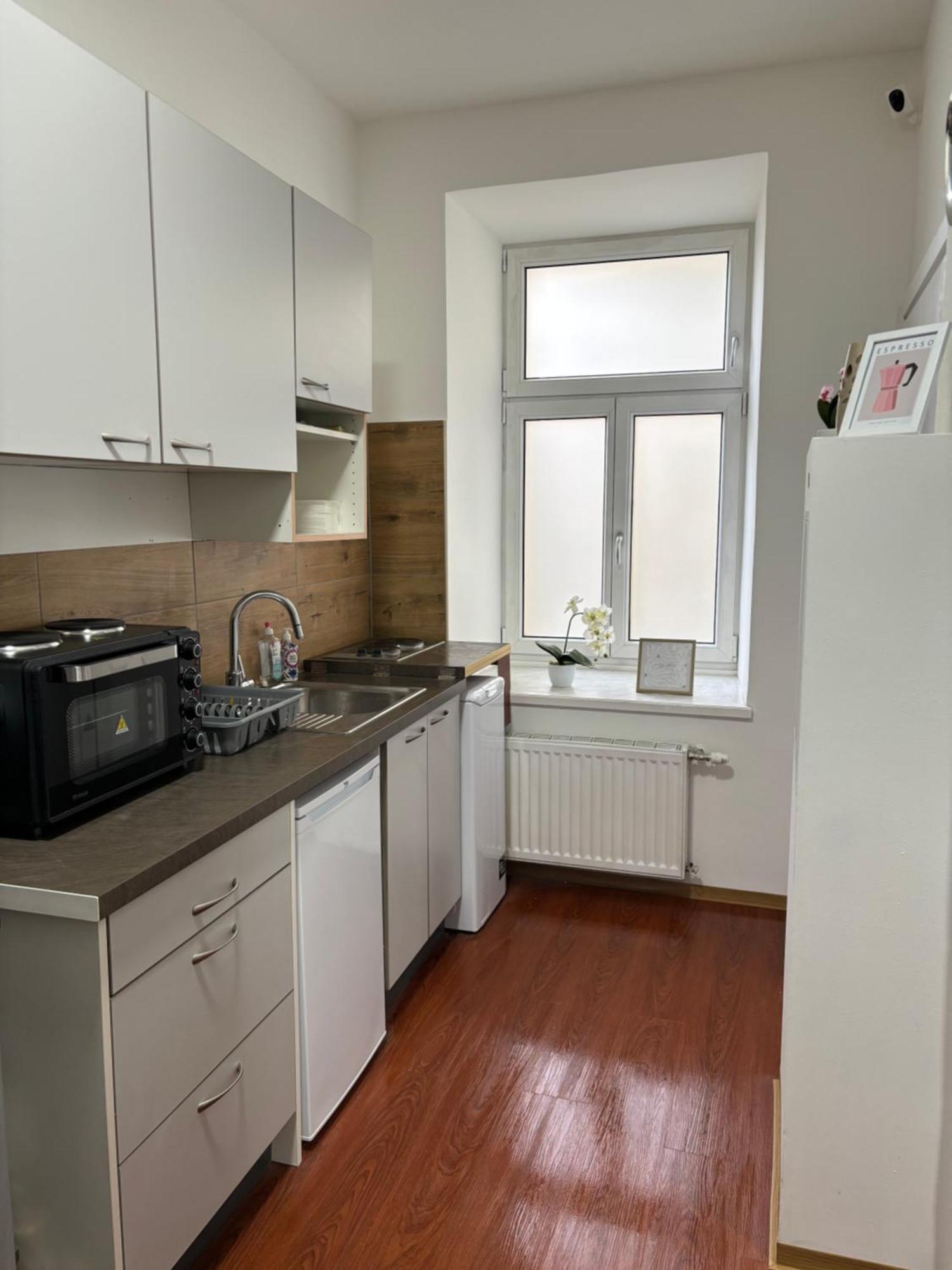 Anda City Rooms Wenen Buitenkant foto